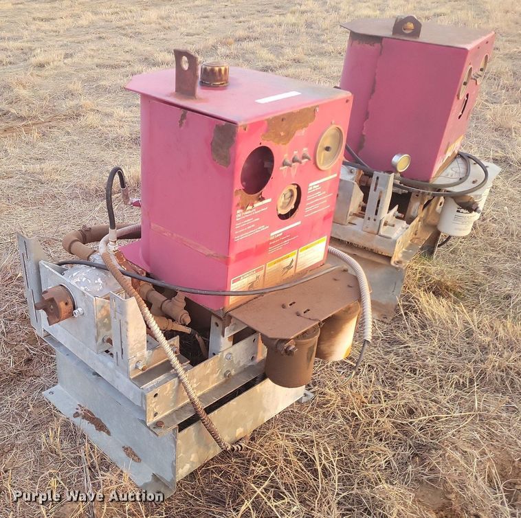 (2) Valley hydraulic power units in Shamrock, TX Item LG9376 sold