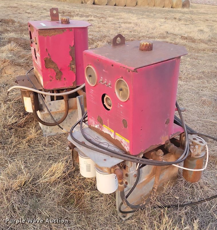 (2) Valley hydraulic power units in Shamrock, TX Item LG9376 sold