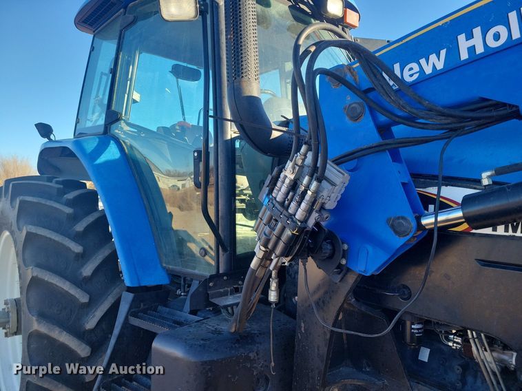 image for item LG9388 2004 New Holland TM175  MFWD tractor