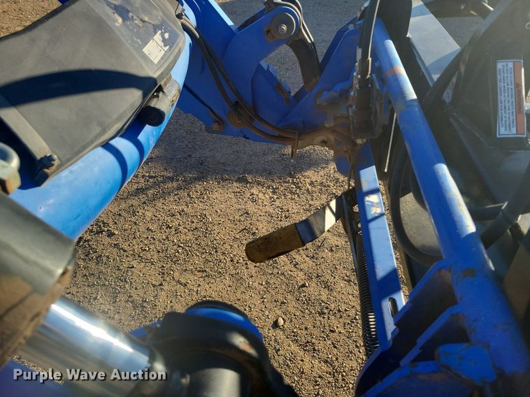 image for item LG9388 2004 New Holland TM175  MFWD tractor