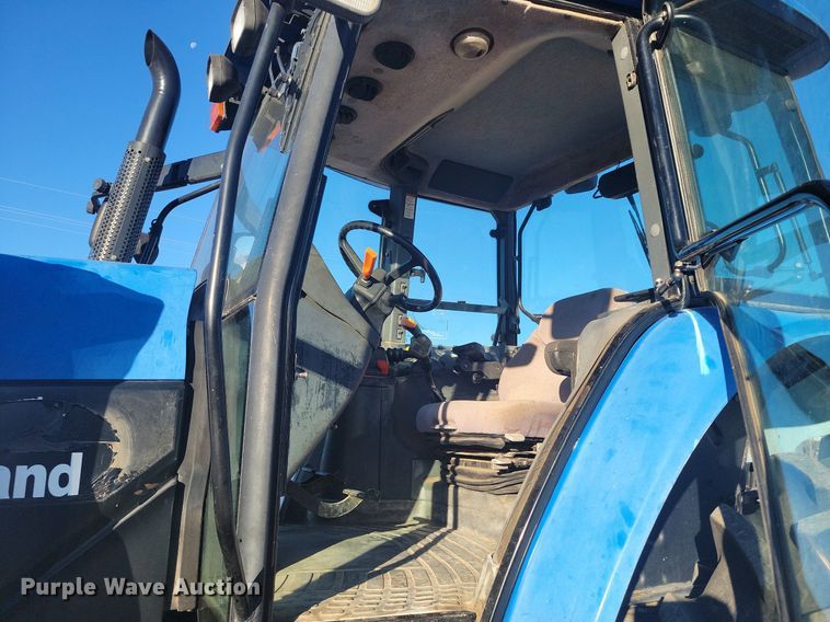 image for item LG9388 2004 New Holland TM175  MFWD tractor