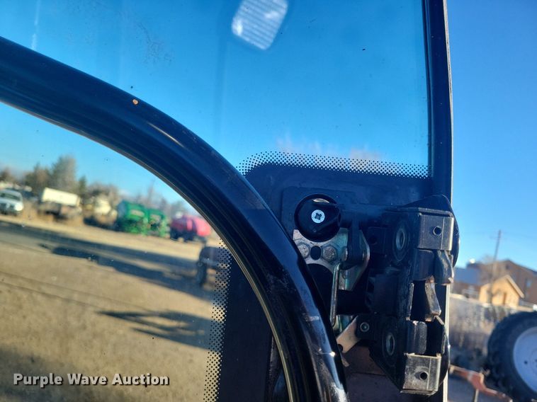 image for item LG9388 2004 New Holland TM175  MFWD tractor