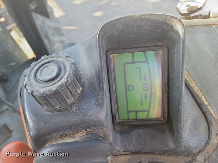 image for item LG9388 2004 New Holland TM175  MFWD tractor