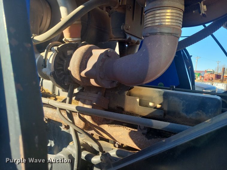 image for item LG9388 2004 New Holland TM175  MFWD tractor