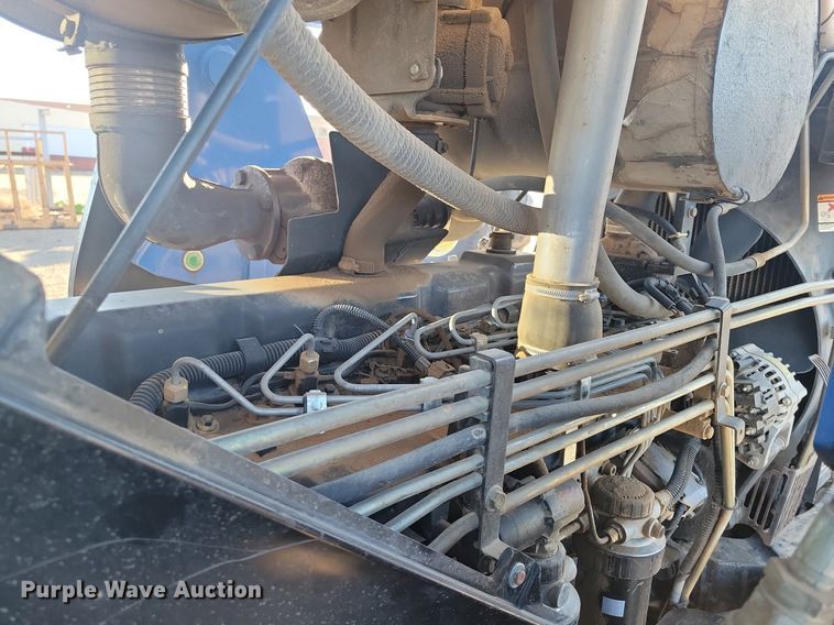 image for item LG9388 2004 New Holland TM175  MFWD tractor