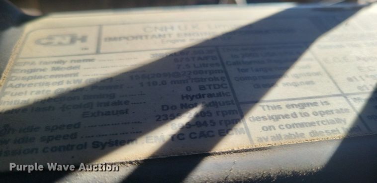 image for item LG9388 2004 New Holland TM175  MFWD tractor