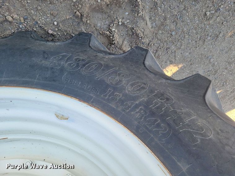 image for item LG9388 2004 New Holland TM175  MFWD tractor