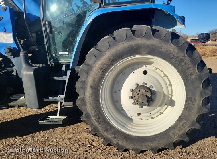 image for item LG9388 2004 New Holland TM175  MFWD tractor