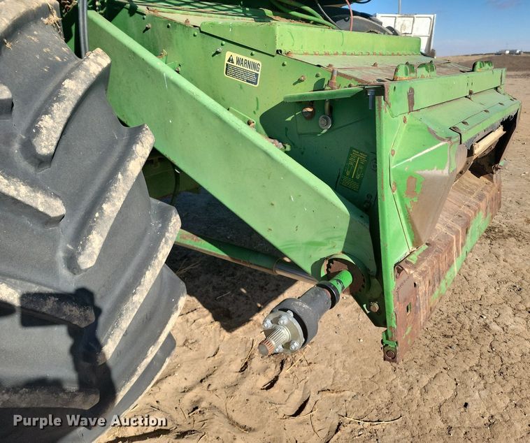 image for item LG9391 1987 John Deere 7720 Titan II  combine