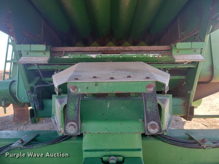 image for item LG9391 1987 John Deere 7720 Titan II  combine