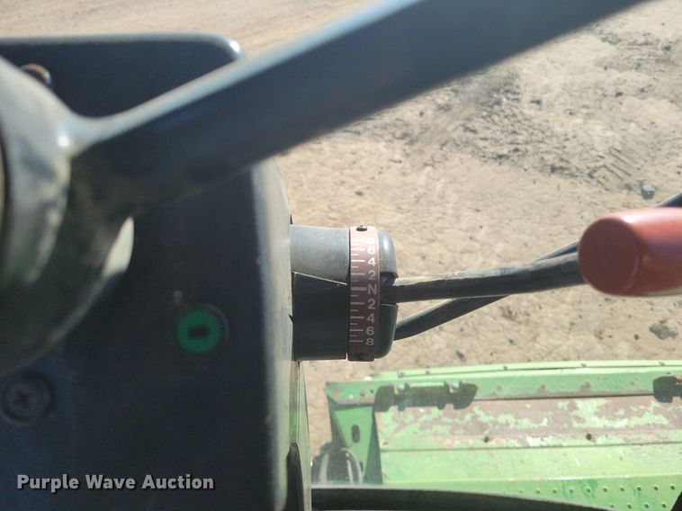 image for item LG9391 1987 John Deere 7720 Titan II  combine