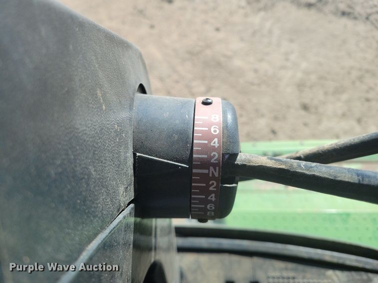 image for item LG9391 1987 John Deere 7720 Titan II  combine