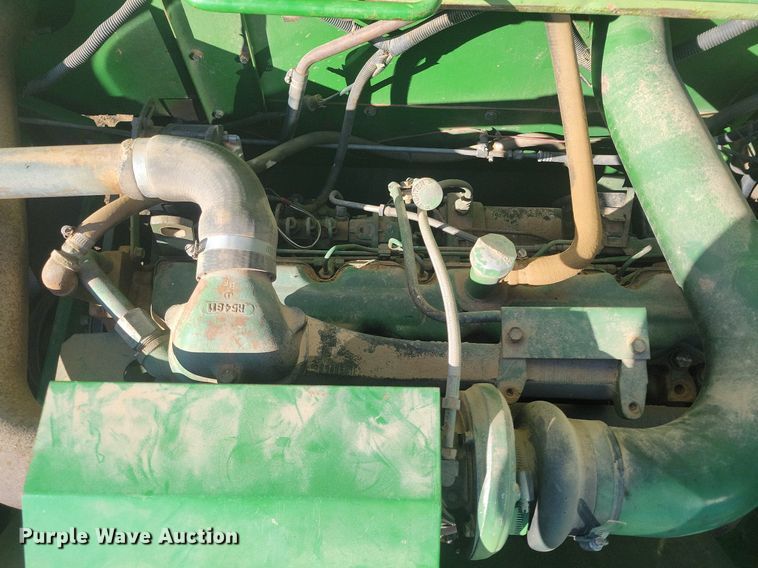 image for item LG9391 1987 John Deere 7720 Titan II  combine