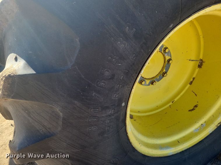 image for item LG9391 1987 John Deere 7720 Titan II  combine