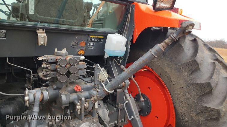 image for item LK9407 2014 Kubota M108S  MFWD tractor