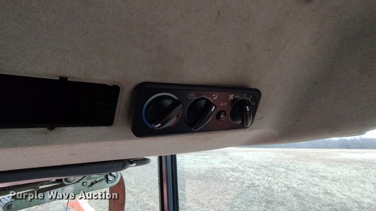 image for item LK9407 2014 Kubota M108S  MFWD tractor