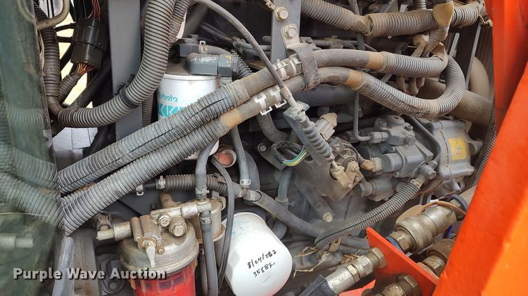 image for item LK9407 2014 Kubota M108S  MFWD tractor