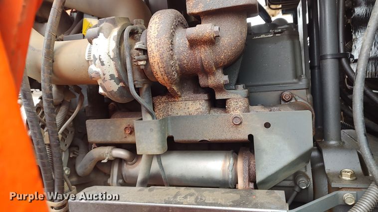 image for item LK9407 2014 Kubota M108S  MFWD tractor