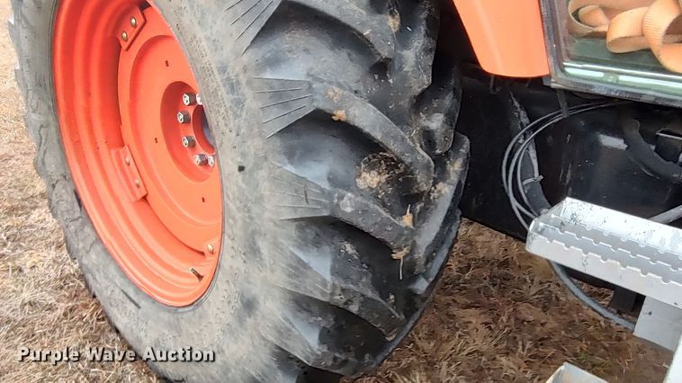 image for item LK9407 2014 Kubota M108S  MFWD tractor