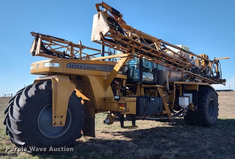 image for item LK9436 2010 Ag-Chem TerraGator 9203  sprayer