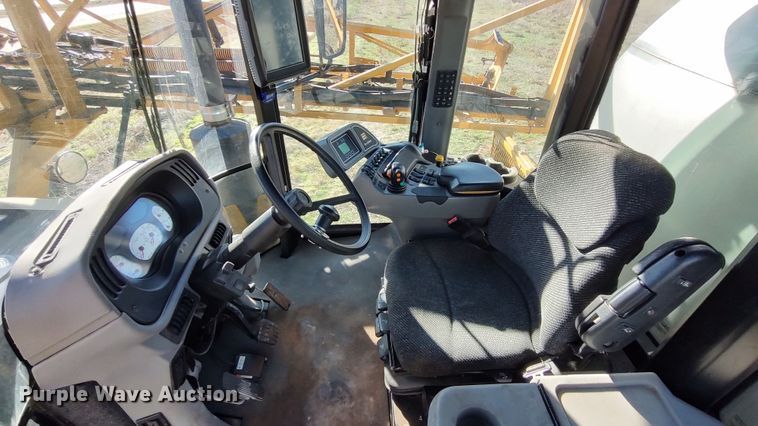 image for item LK9436 2010 Ag-Chem TerraGator 9203  sprayer