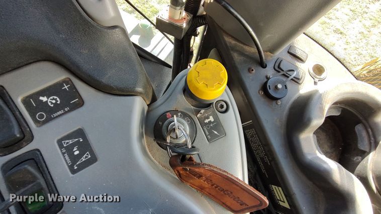 image for item LK9436 2010 Ag-Chem TerraGator 9203  sprayer