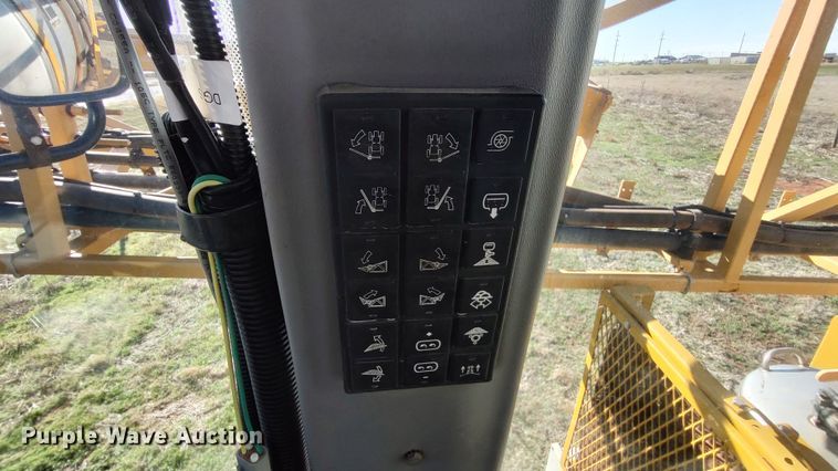 image for item LK9436 2010 Ag-Chem TerraGator 9203  sprayer