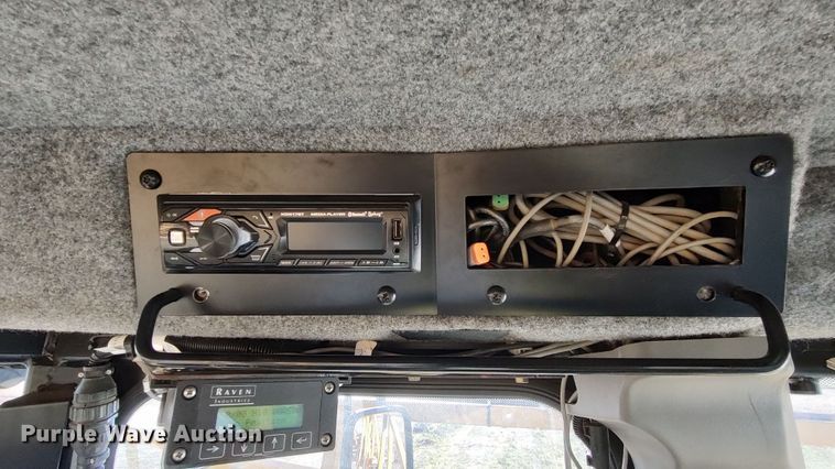 image for item LK9436 2010 Ag-Chem TerraGator 9203  sprayer