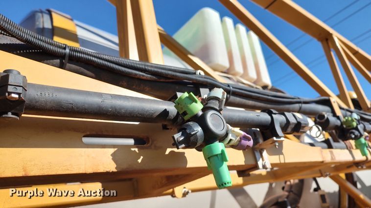 image for item LK9436 2010 Ag-Chem TerraGator 9203  sprayer