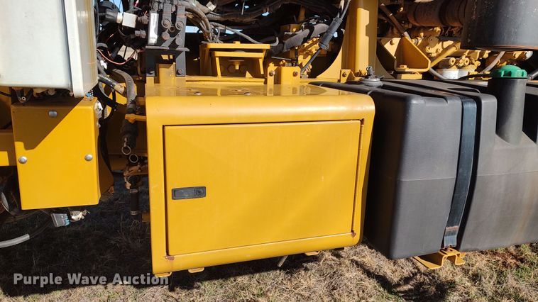 image for item LK9436 2010 Ag-Chem TerraGator 9203  sprayer