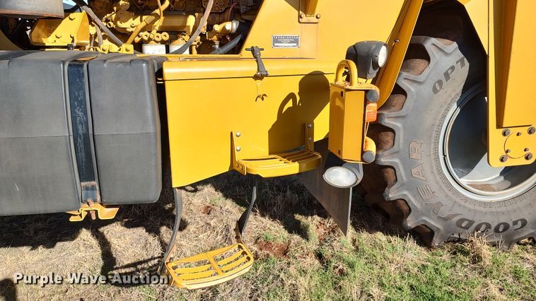 image for item LK9436 2010 Ag-Chem TerraGator 9203  sprayer