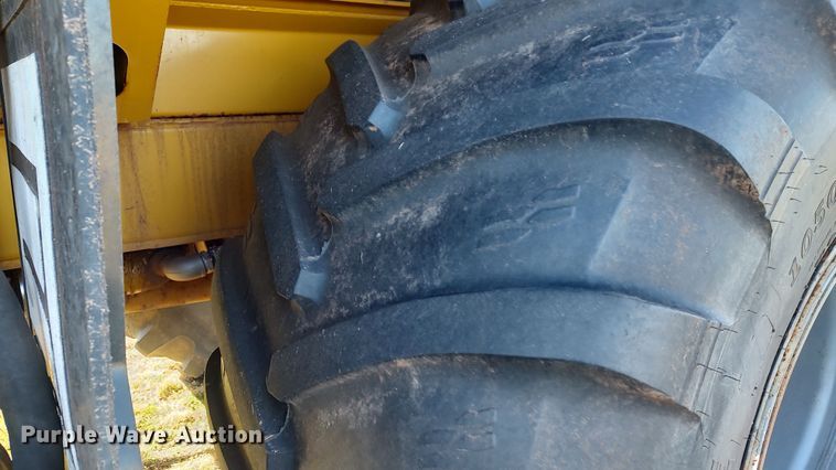 image for item LK9436 2010 Ag-Chem TerraGator 9203  sprayer