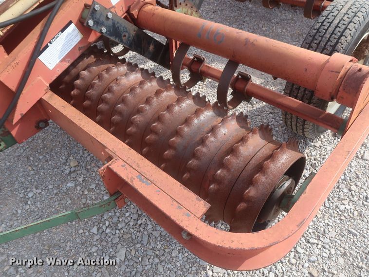 image for item LP9048 Brillion M-881  cultipacker