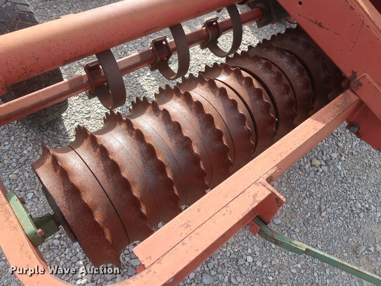 image for item LP9048 Brillion M-881  cultipacker