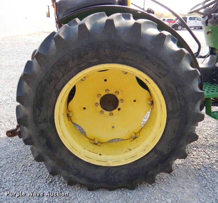 image for item LP9089 1998 John Deere 5510  tractor