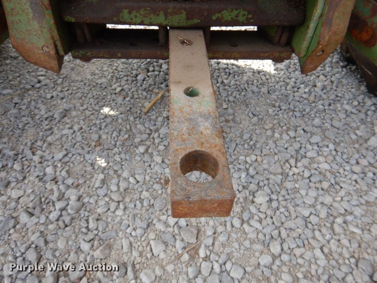 image for item LP9090 1976 John Deere 2040  tractor