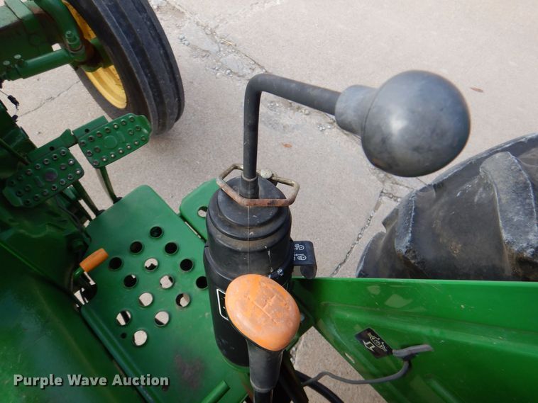 image for item LP9091 2009 John Deere 5045D  tractor