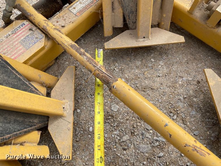 image for item LP9092 2010 Vermeer TS20  tree spade