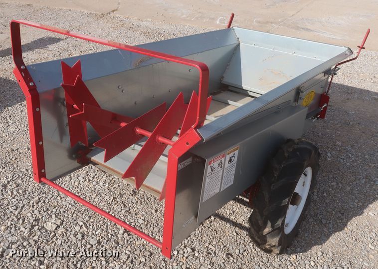image for item LP9096 T.R. Metal Crafters MS23B  manure spreader