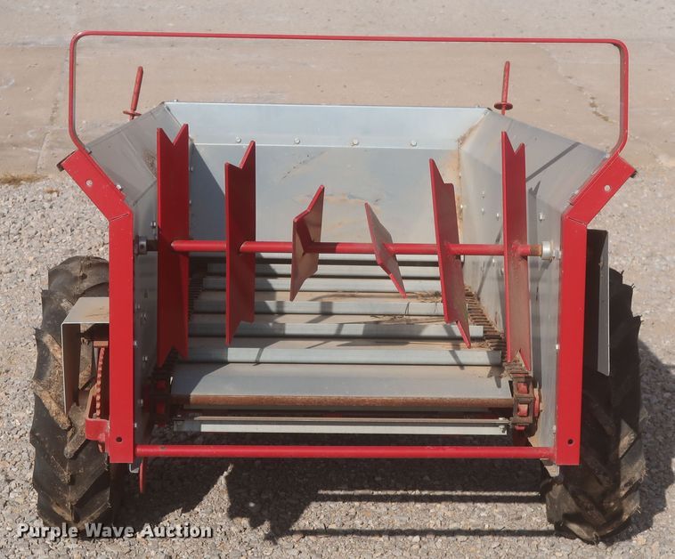 image for item LP9096 T.R. Metal Crafters MS23B  manure spreader