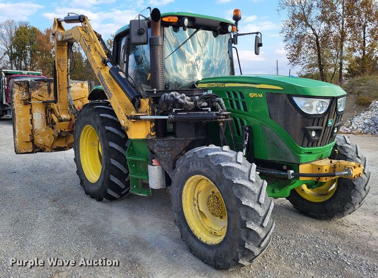 image for item LR9087 2016 John Deere 6115M  MFWD tractor