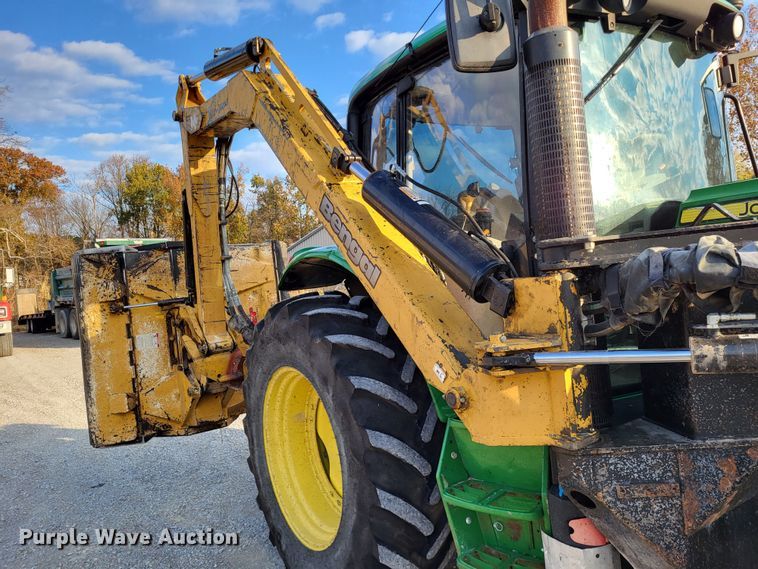 image for item LR9087 2016 John Deere 6115M  MFWD tractor