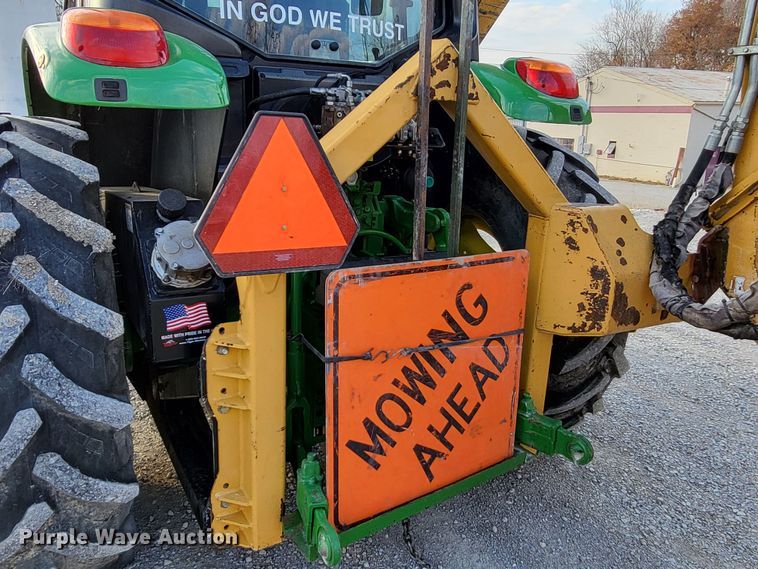 image for item LR9087 2016 John Deere 6115M  MFWD tractor