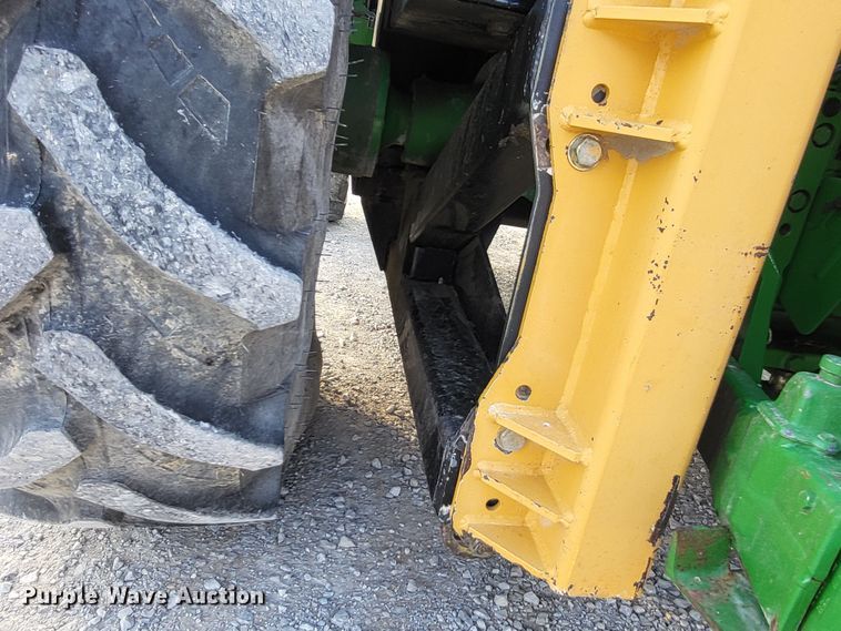 image for item LR9087 2016 John Deere 6115M  MFWD tractor