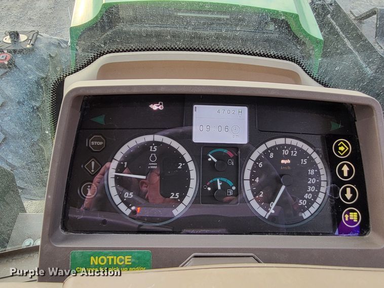 image for item LR9087 2016 John Deere 6115M  MFWD tractor