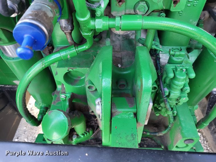 image for item LR9087 2016 John Deere 6115M  MFWD tractor