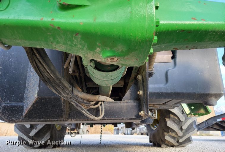 image for item LR9087 2016 John Deere 6115M  MFWD tractor