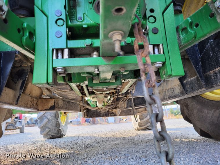 image for item LR9087 2016 John Deere 6115M  MFWD tractor