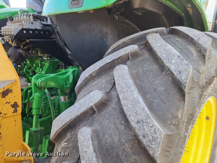 image for item LR9087 2016 John Deere 6115M  MFWD tractor