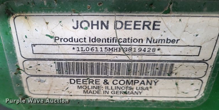 image for item LR9087 2016 John Deere 6115M  MFWD tractor